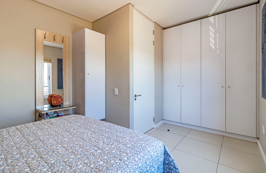 To Let 3 Bedroom Property for Rent in Somerset Lakes Western Cape